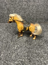 Kid Kore Horse 1999 Tan Brown with Saddle and Bridle VINTAGE