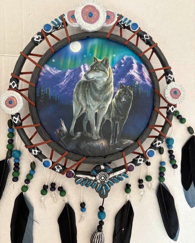 The Bradford Exchange Aurora Borealis Illuminated Dreamcatcher Collection - Picture 6 of 9