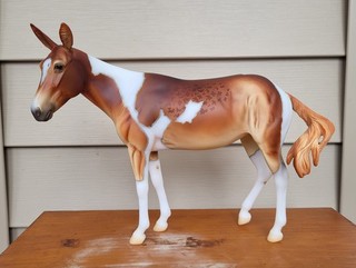 Breyer chestnut 2025 Winnifred Premier Club mule