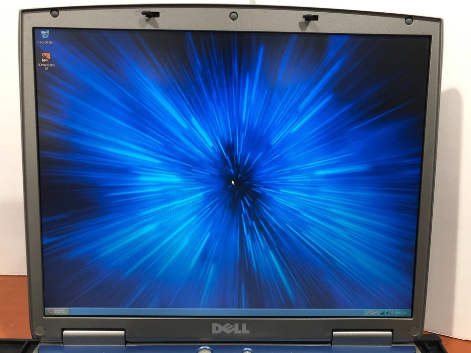 Dell Inspiron 5100 Retro Gaming WinXP Laptop - 2.66GHz P4, 1GB RAM, ATI 7500 - Image 3 of 4