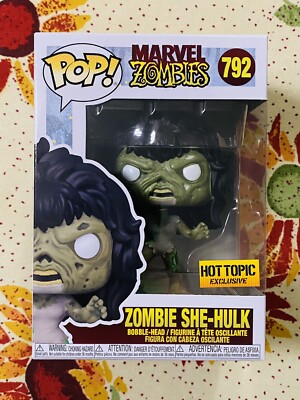 Funko Pop! Marvel Zombie She-Hulk Hot Topic Exclusive #792 W/ Protector Mint