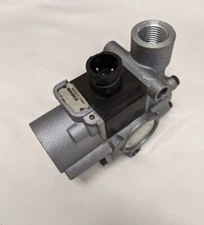 Wabco ABS Modulator Relay Valve P/N WAB 472 195 052 0