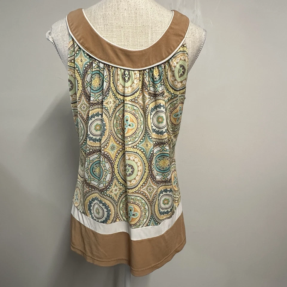 Love Tease Blouse Womens Size Large Sleeveless Top Medallion Print Beige Blue - Image 4 of 4