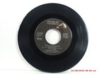 THE JUDDS -(45)- GIVE A LITTLE LOVE / WHY DON'T YOU BELIEVE ME - RCA STEREO-1988