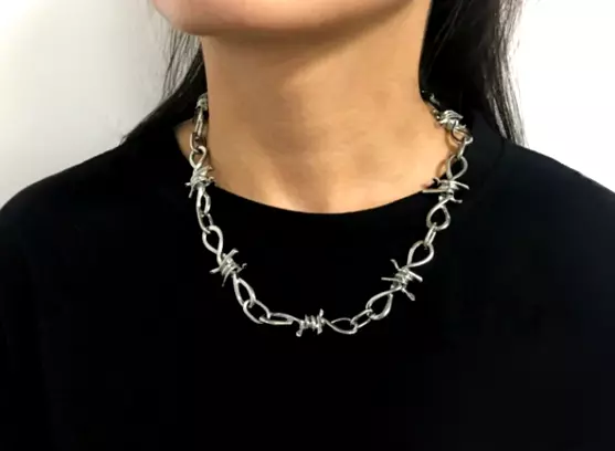 chain emo necklace