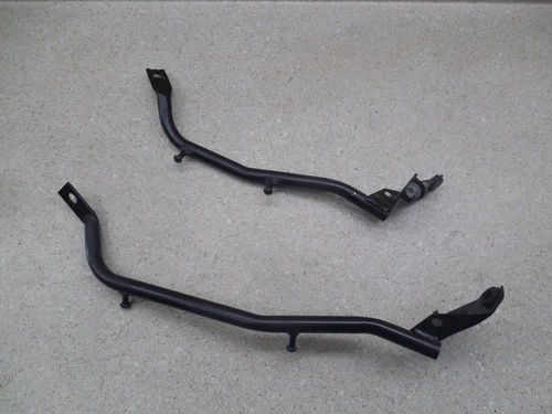BRACE, REAR FENDER LH