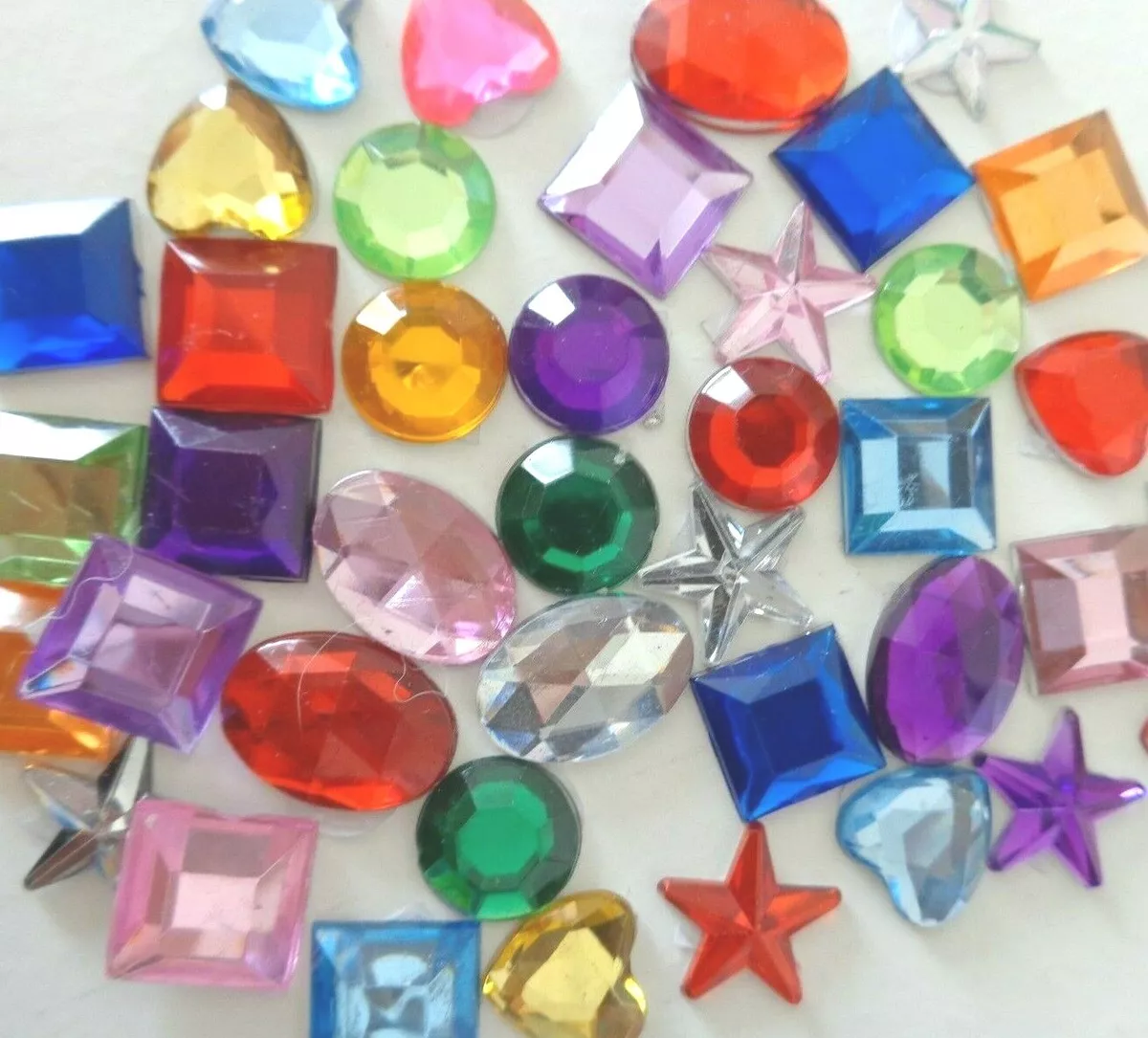 Small Christmas Craft Gems Self Adhesive Acrylic Jewels 10mm Pk 70-100  Assorted