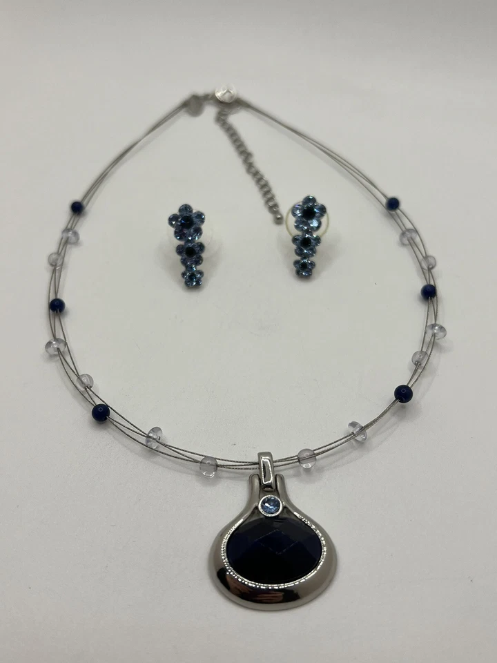 Ожерелье с подвеской Lia Sophia Blue Gem в серебристом тоне плавающее на проволоке/бусине - Изображение 4 из 4