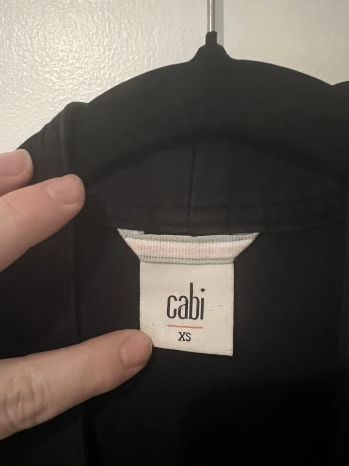 Blazer Cabi 5480 para mujer XS negro alrededor del reloj chaqueta tejida elástica cremallera profesional Foto 2 de 4