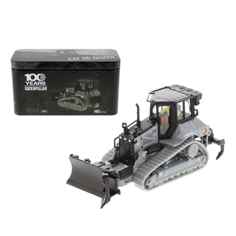 Diecast Masters 1:87 Cat D5 LGP Centennial Grey Track Type Tractor Model - Image 2 of 4