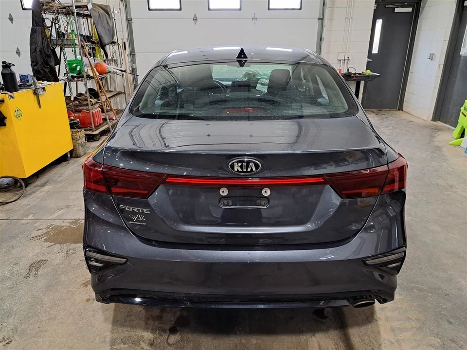 Conjunto de palanca de cambios de transmisión Forte Sku #4095943 2019 Foto 4 de 4