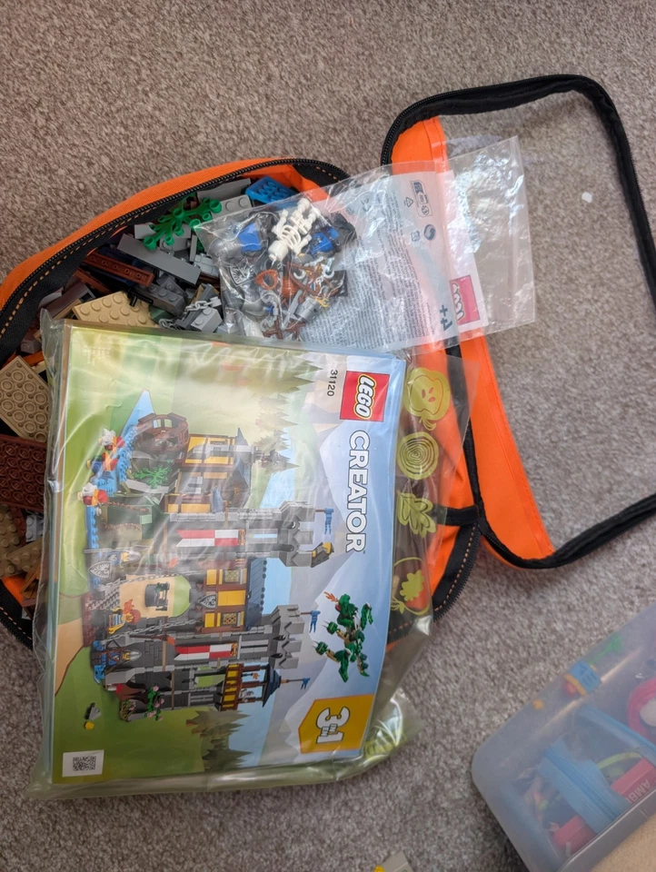 LEGO Creator 31120 Medieval Castle, photo 1 of 2