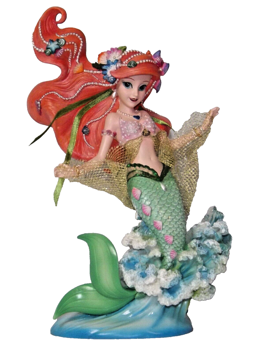 Disney Showcase The Little Mermaid Ariel Couture de Force Figurine
