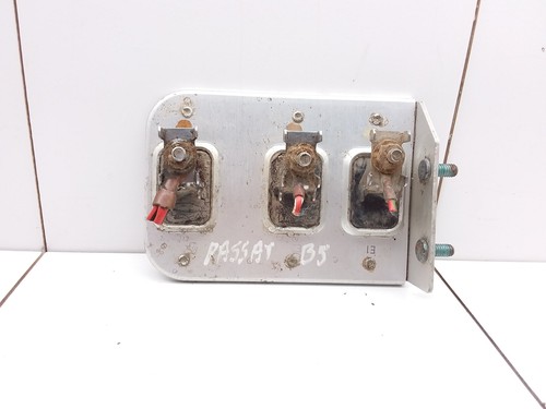 VW PASSAT Variant B5 Relais Kühlerlüfter Lüfterrelais 1.9 74kw 2000 23981486