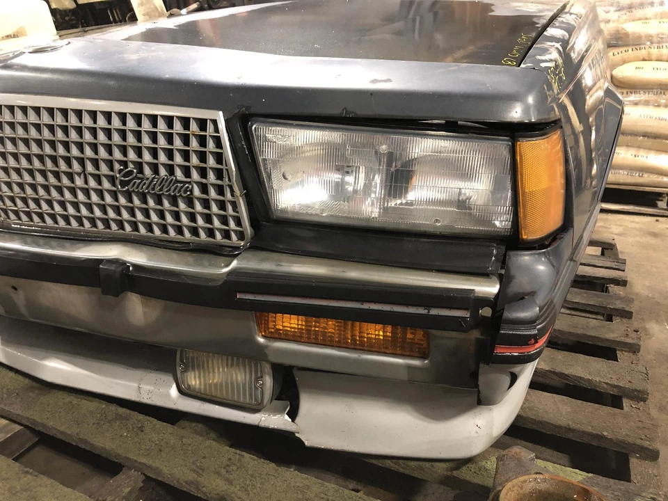 Used Engine Coolant Reservoir fits: 1987 Cadillac Cimarron Grade A Foto 2 de 4