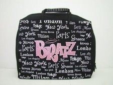Bratz Carrying Case One Doll and Doll Clothes