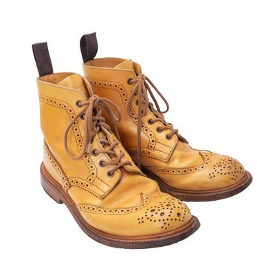 Tricker