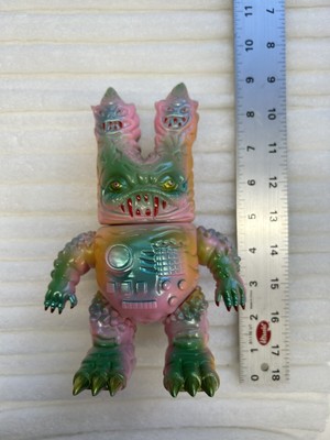 Chompton Draculazer Demon Robot Sofubi Soft Vinyl Toy Very Rare 1 