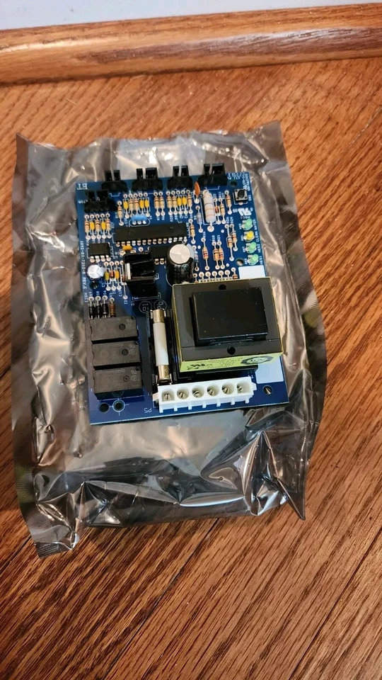 Placa de control Manitowoc Ice 000001238 115-230v 50-60hz Foto 3 de 4