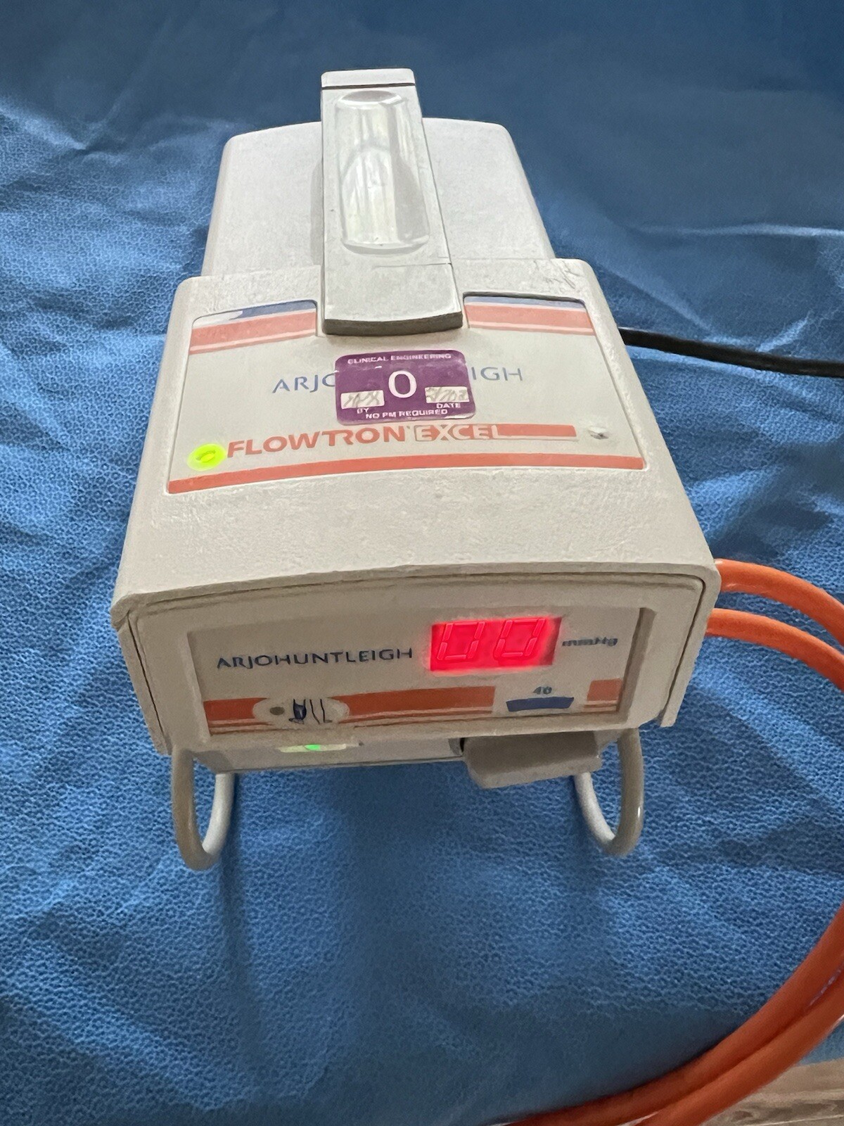 Picture 1 of 6