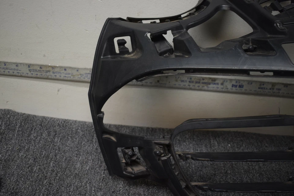 Porsche 911 2013-2016 montaje de retención lado derecho de fábrica OEM Foto 2 de 4