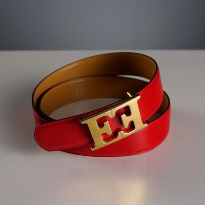 Escada Wendegürtel Leder Vergoldetes Metall Second Hand Originell