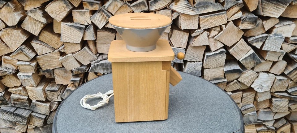 SCHNITZER PICO KORNMÜHLE GETREIDEMÜHLE MÜHLE KORN GETREIDE BUCHE HOLZ ELEKTRISCH - Bild 4 von 4