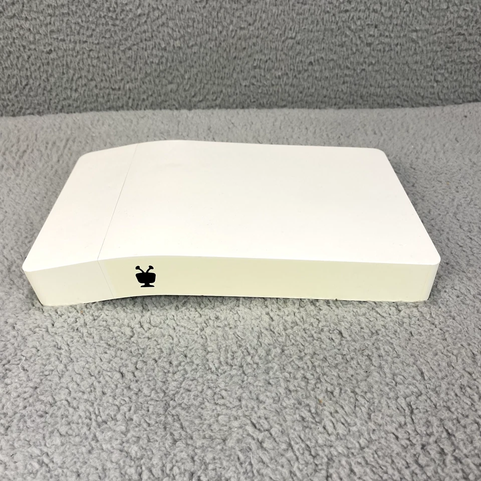 TiVo Bolt 500GB DVR Streaming Media Player TCD849500 4K Wi-Fi No Remote - Image 2 of 4