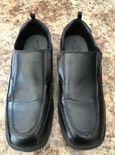Boys Black Slip-on Dress Shoes WONDER NATION Size 3 Gently Worn
