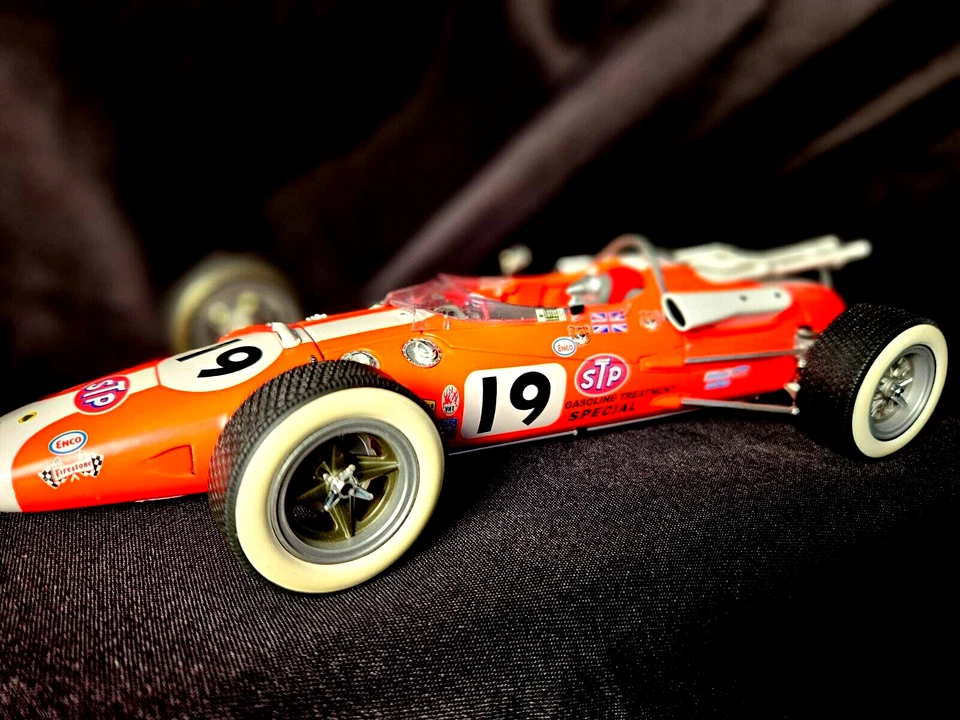 CAROUSEL 1 Lotus 38 Indy 500 #19 1:18 Scale Inv. #4209 - Image 2 of 4