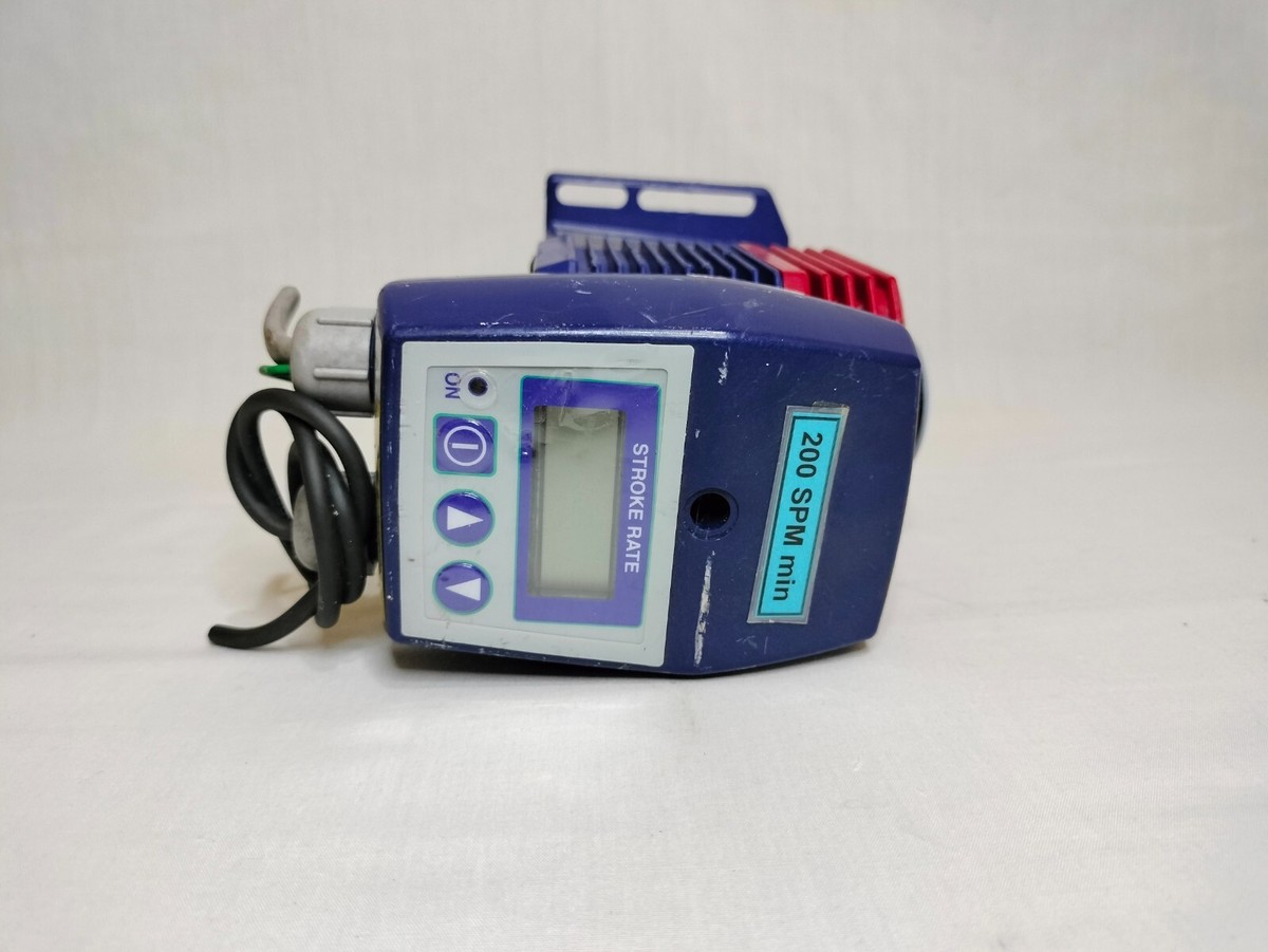 Iwaki EHN-B11VH1R EHNB11VH1R Metering Pump w/ EHNC-BR 100 Iwaki EHN-B11VH1R EHNB11VH1R Metering Pump w/ EHNC-BR 100
