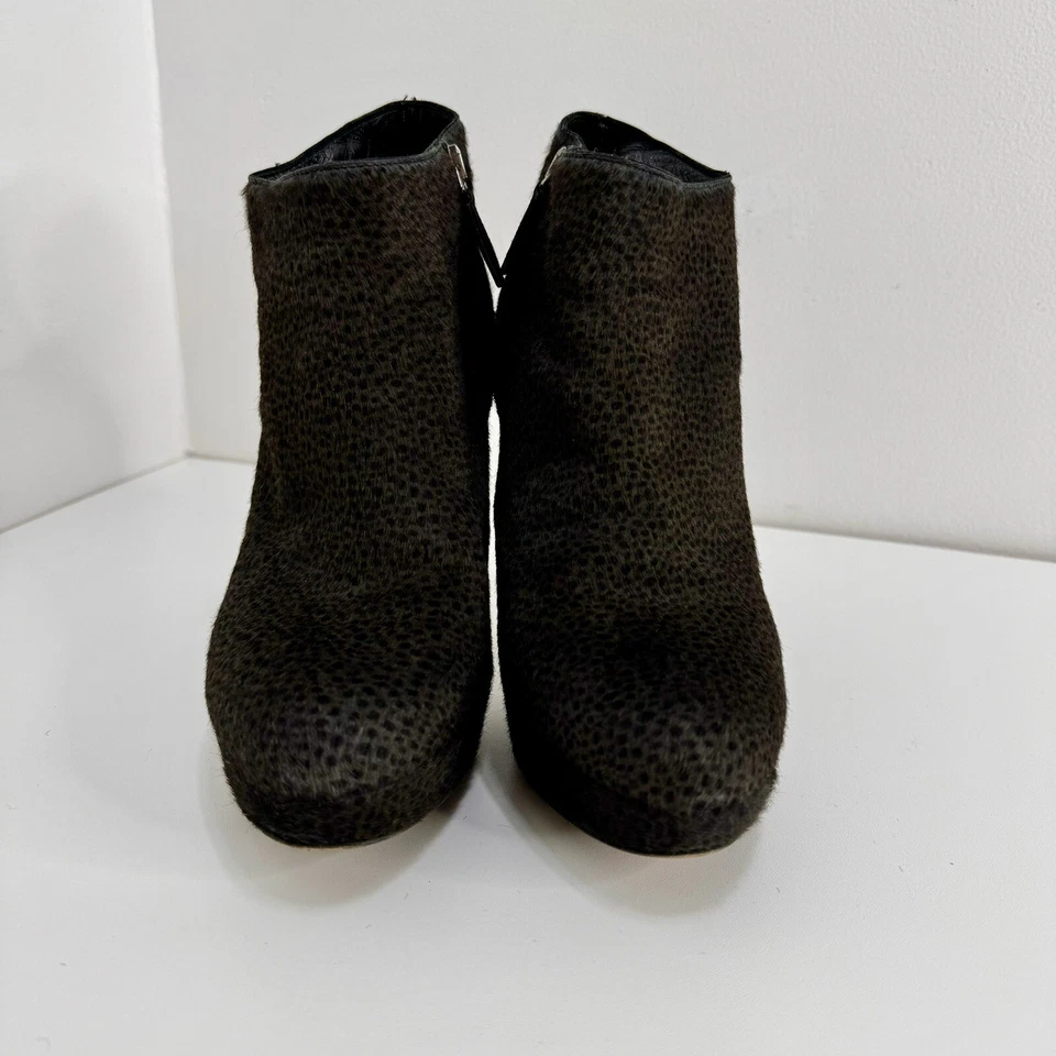 Botines de plataforma Prada Milano Italia estampado animal pelo de pony estampado por todas partes talla 7,5 Foto 3 de 4