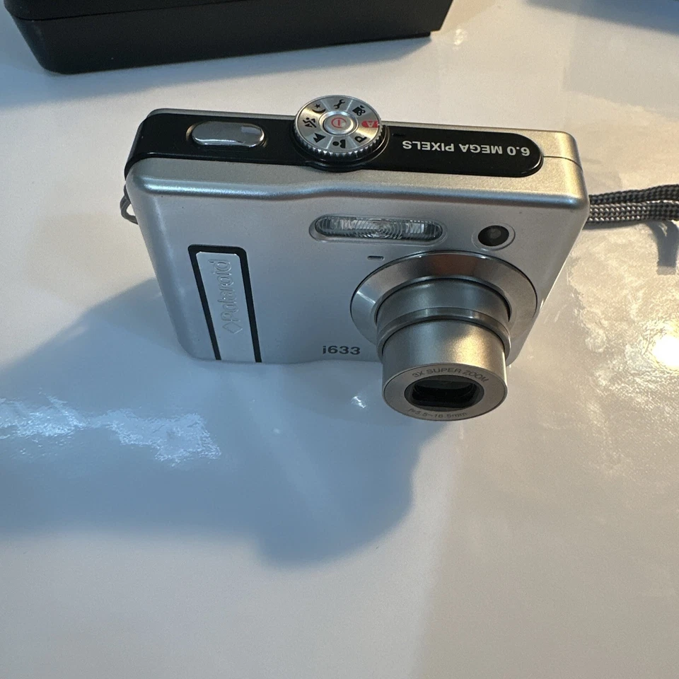 Polaroid i633 6.0MP Digital Camera - Silver **READ INFO** - Image 4 of 4