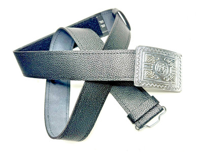 Schwarzer schottischer Kiltgürtel aus Leder | Highland Wear Chromschnalle keltische Blätter