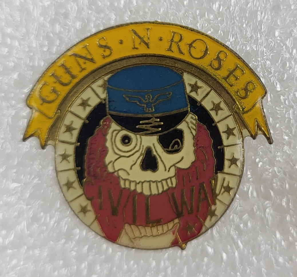 1991 GUNS N' ROSES Civil War Lapel Pin 1.25" (3 cm.) in Diameter Rock Music Axl