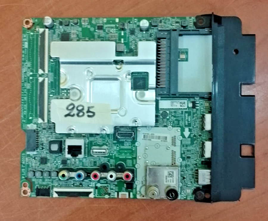 Scheda Madre Tv LG Modello:55UM7050PLC Codice Scheda:EAX-68253605