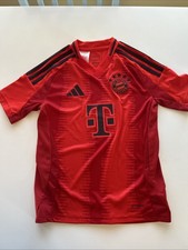 FC Bayern Munchen Youth Soccer Jersey Boy's Size 9-10 Adidas Short Sleeve