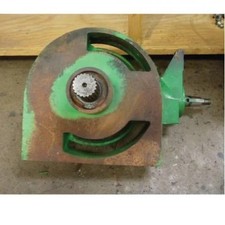 Used Gear Case fits John Deere S550 S660 S670 S690HM S650 S760 S770 DE30569
