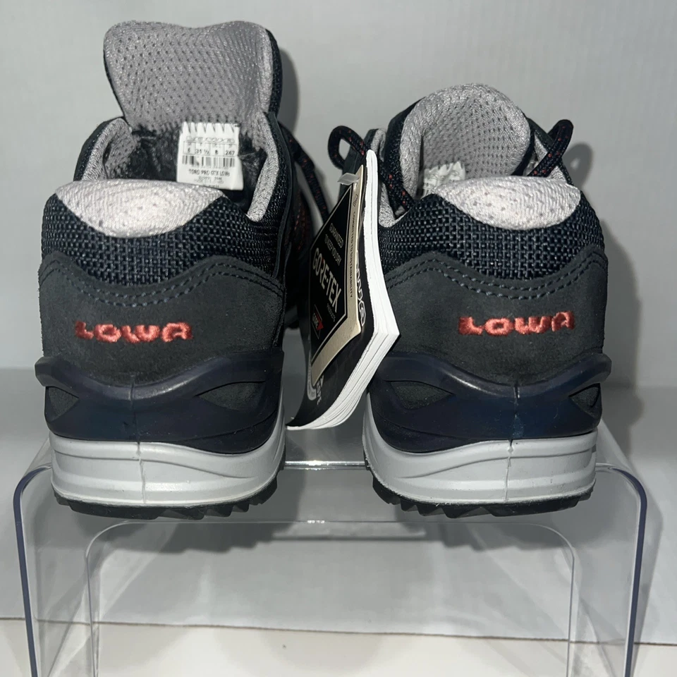Nuevo con etiquetas Zapato de senderismo Lowa Toro Pro GTX Lo para mujer talla 8 Foto 4 de 4