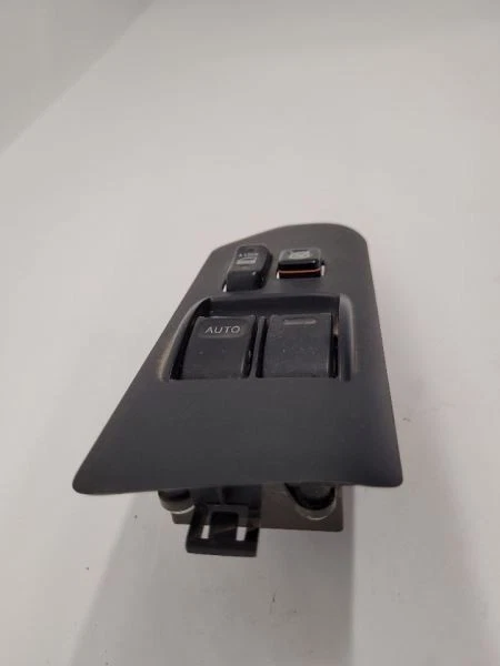 Interruptor de puerta principal del conductor delantero Toyota FJ CRUISER LH 2007-11 Foto 3 de 4