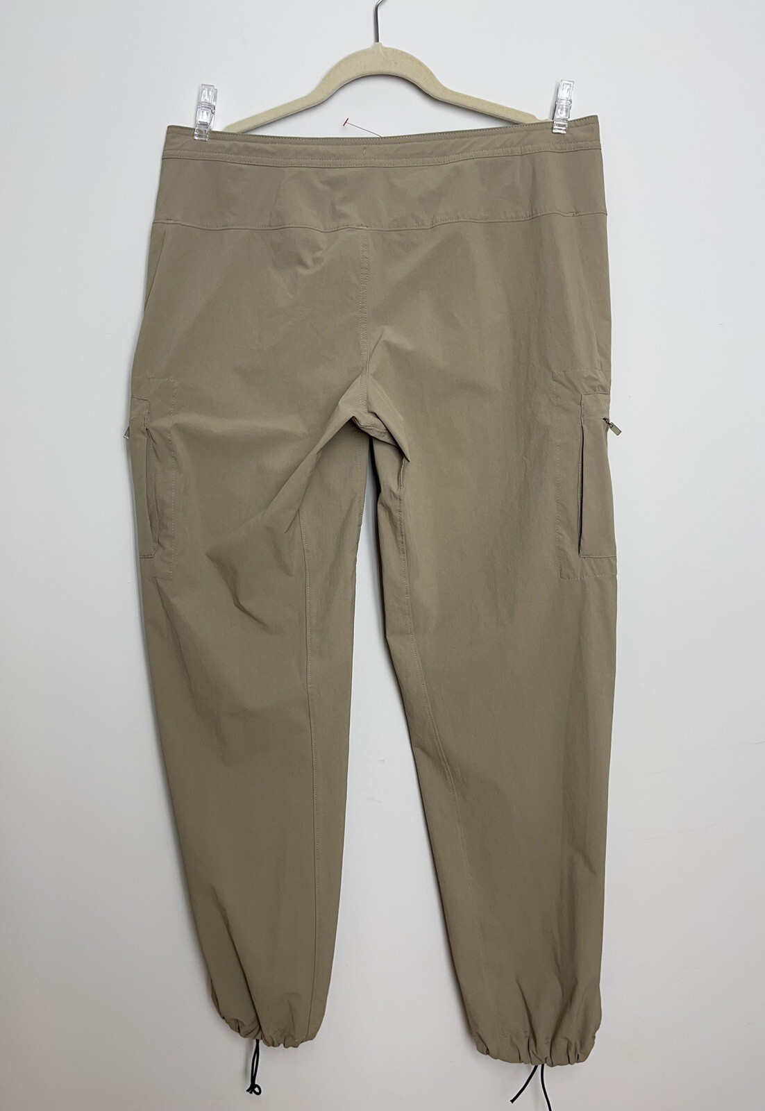 Mountain Hardware Size 12 Nylon/Elastan Hiking Sp… - image 4