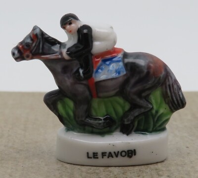Ancien Jeu de Course à Cheval Jokey Tiercé Chevaux 1 intact 2 cassés pour pièces Ancien Jeu de Course à Cheval Jokey Tiercé Chevaux 1 intact 2 cassés pour pièces