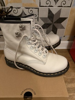 Dr.Martens