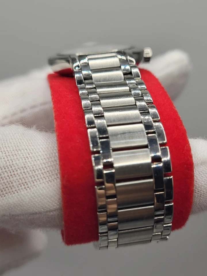 $950 [COMO NUEVO] Reloj para mujer Raymond Weil Othello SWISS 2321 7" tamaño libre Foto 4 de 4