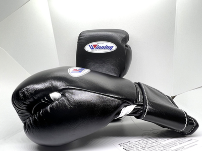 Winning Boxing Gloves Professional Type 8oz Black From JAPAN MS
