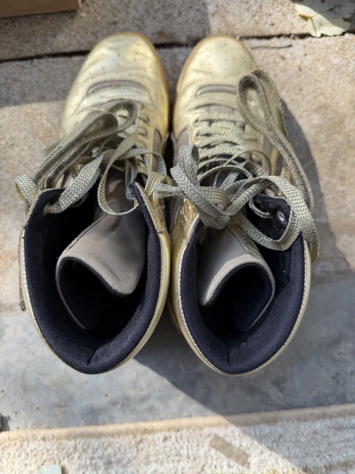 PUMA SKY GOLD WOMENS SIZE 12 MID ANKLE SNEAKERS "BARLEY WORN" - Image 3 of 4