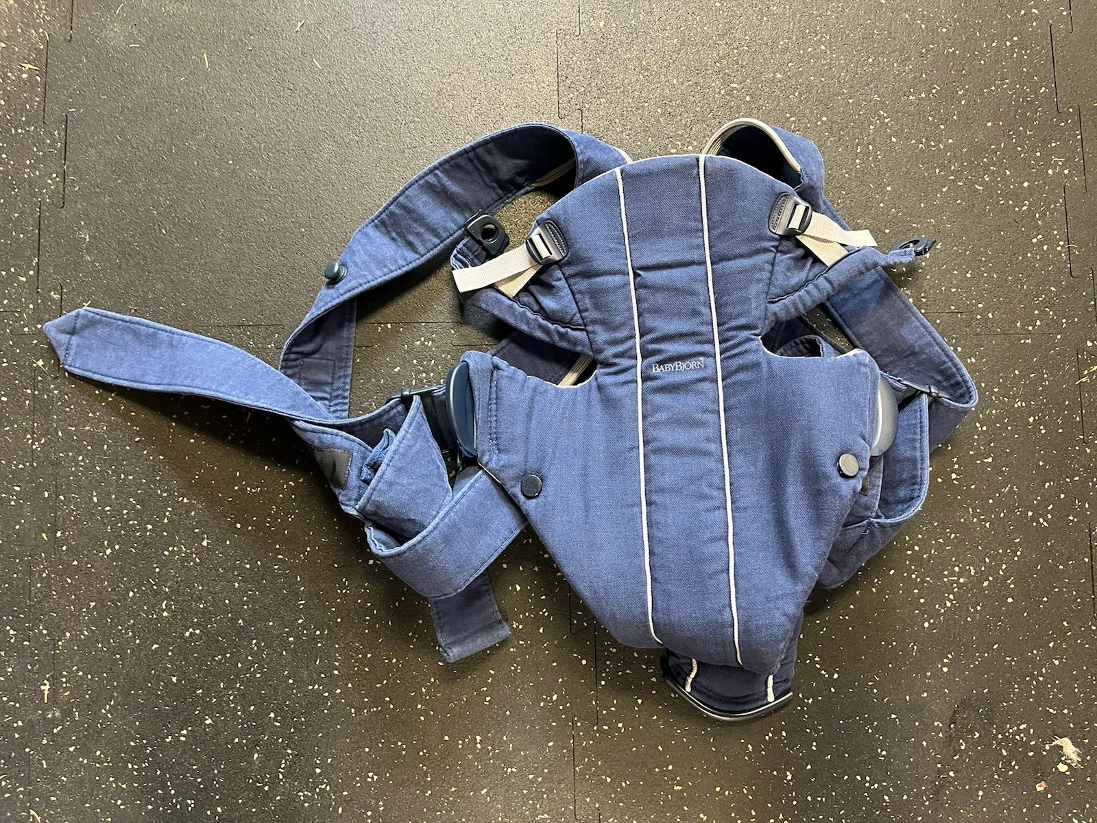 Baby Bjorn Baby Carrier Mini Dark Blue Navy Adjustable Lightweight