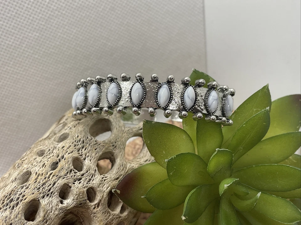 BRAZALETE BLANCO TURQUESA PLATA OESTE SUROESTE Ranch Wear Grueso Puño Vaquera Foto 2 de 4