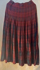 Vintage Thomson Red/Green/navy Plaid Skirt Size 10