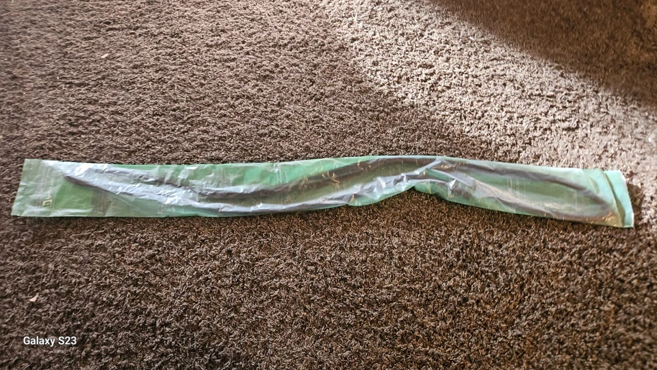 Moldura de goma parabrisas de 3 lados Subaru Impreza, WRX, STI, Crosstrek Foto 2 de 2